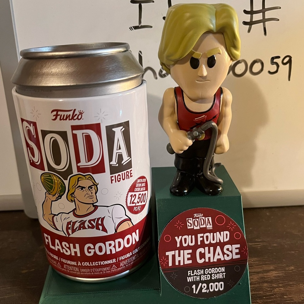 Funko Soda CHASE Flash Gordon red shirt and whip limited edition figure